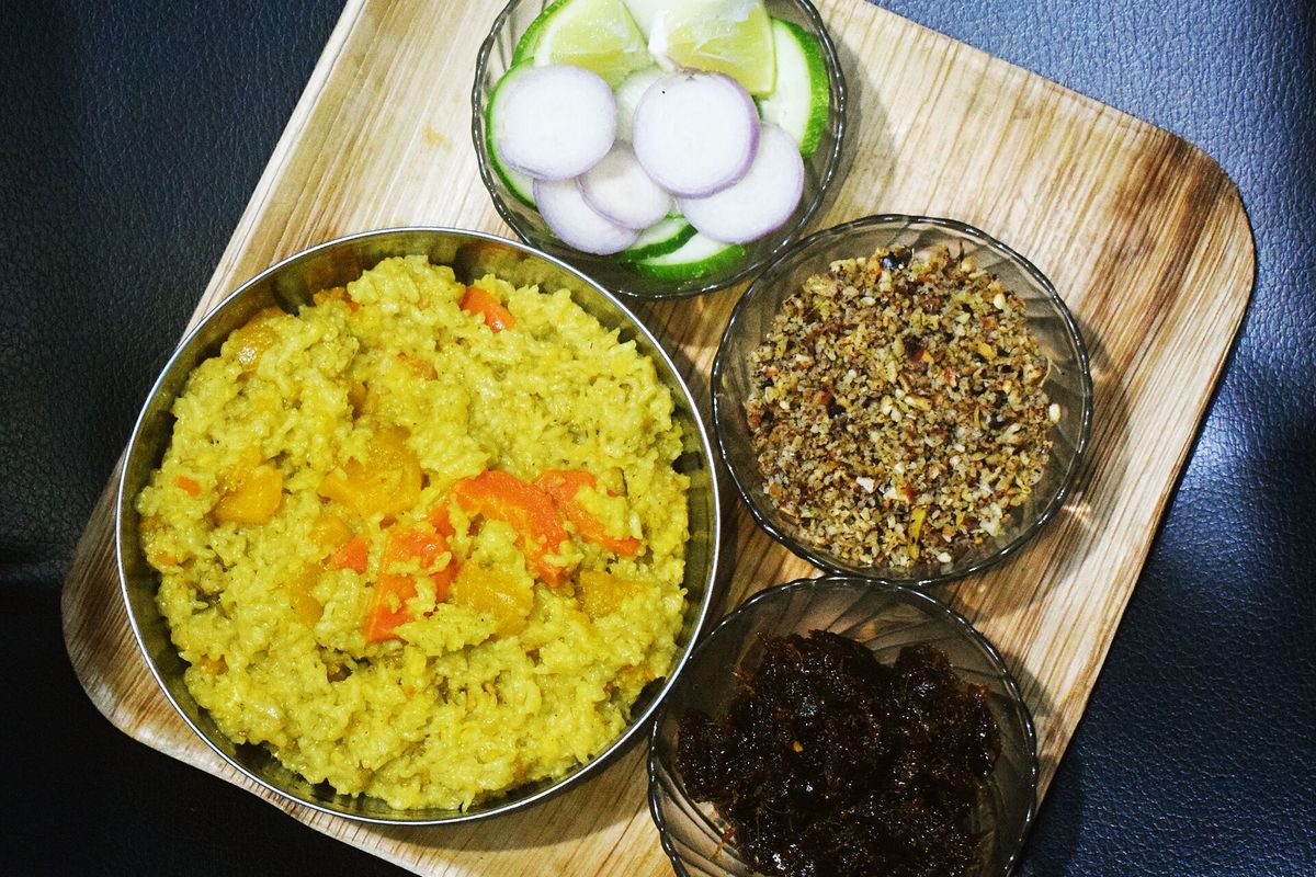 Psoriasis Diet: Foods to Eat and Avoid, Explained by an Ayurvedic Doctor